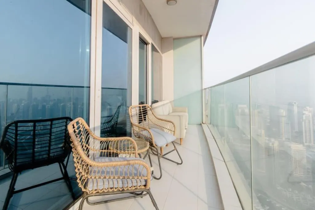 Image 2 of 1BR Fendi Unit in Damac Heights on 65th Floor