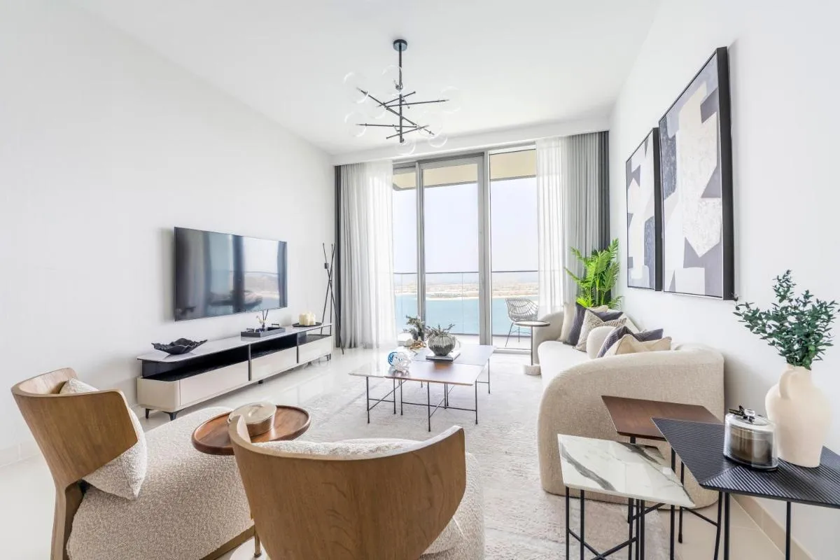 Image 3 of 2BR Beachfront Gem with Dazzling Views of the Palm