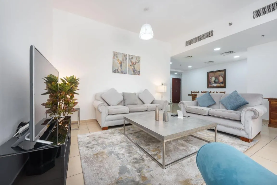 Image of 2 bed flat close to everything in JBR