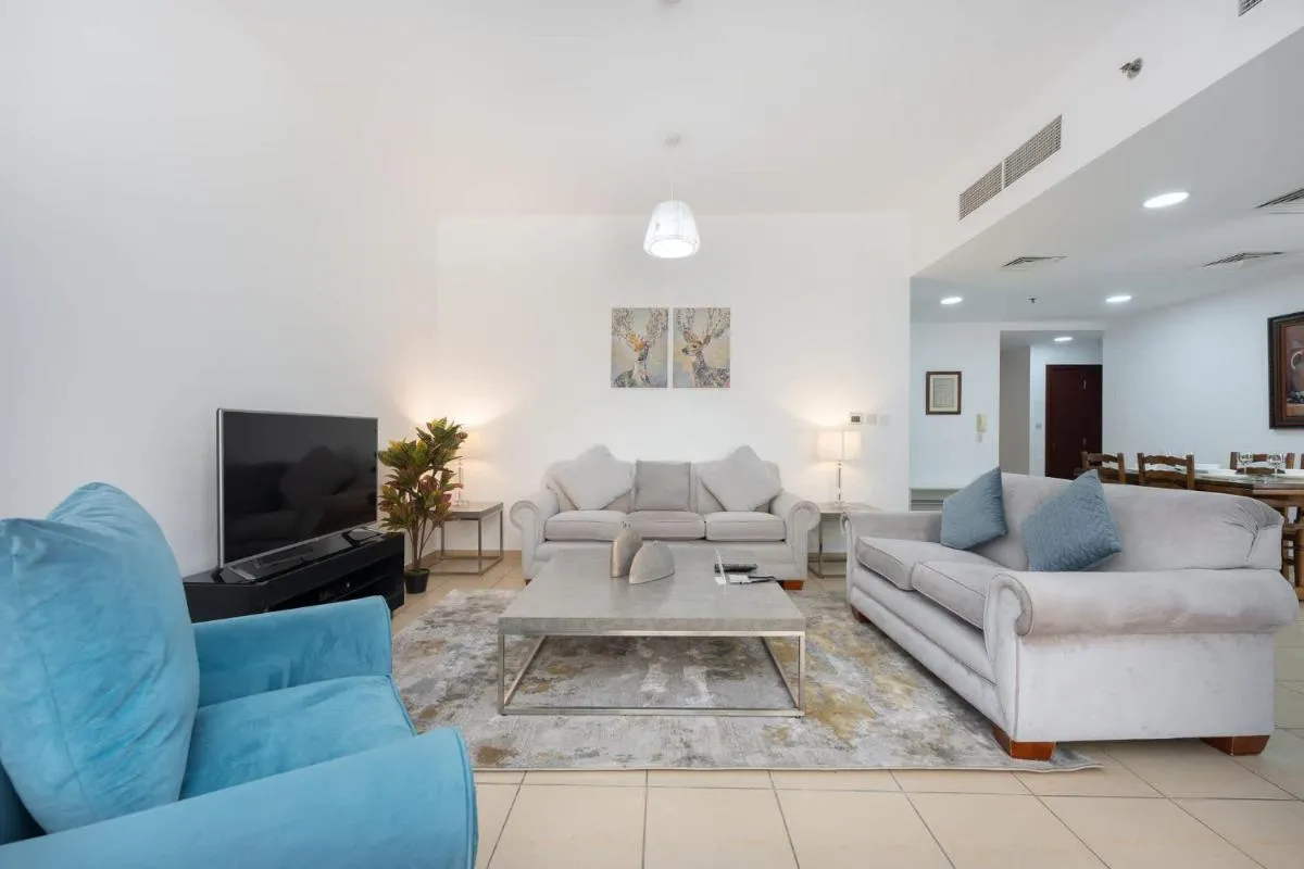 Image 3 of 2 bed flat close to everything in JBR