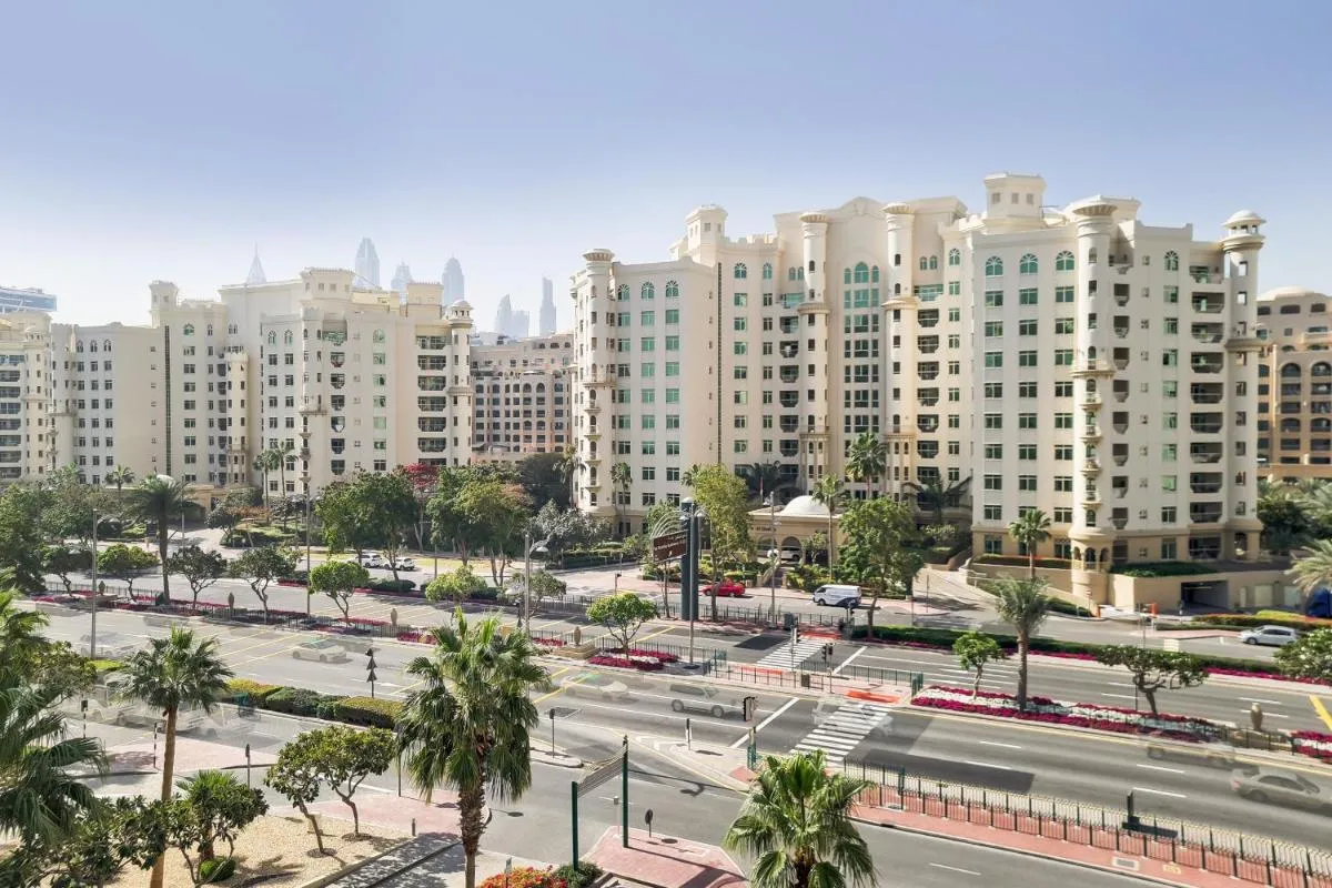 Image 6 of 3 Bedroom Apartment in Palm Jumeirah, with Private Beach Access