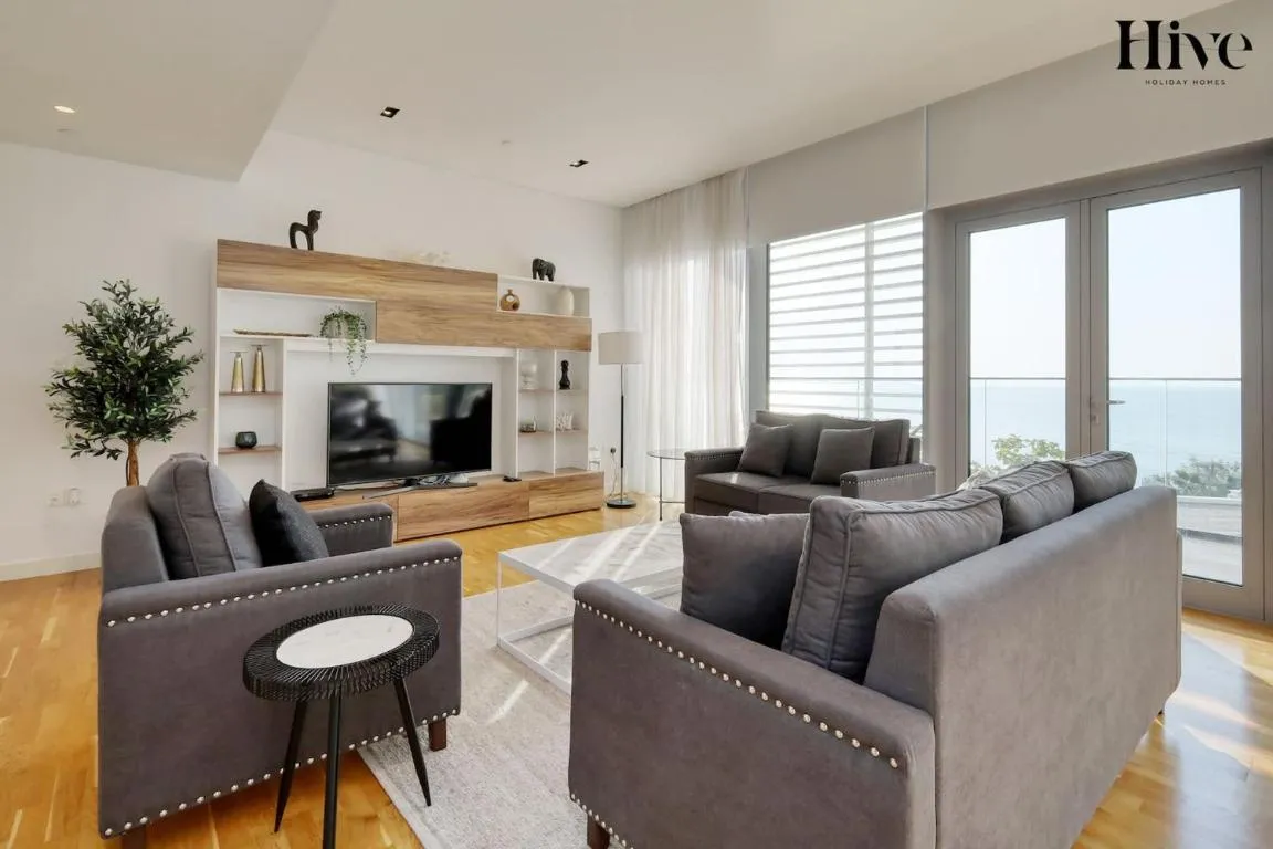 Image of 3 Bedroom with sea views from balcony and all rooms