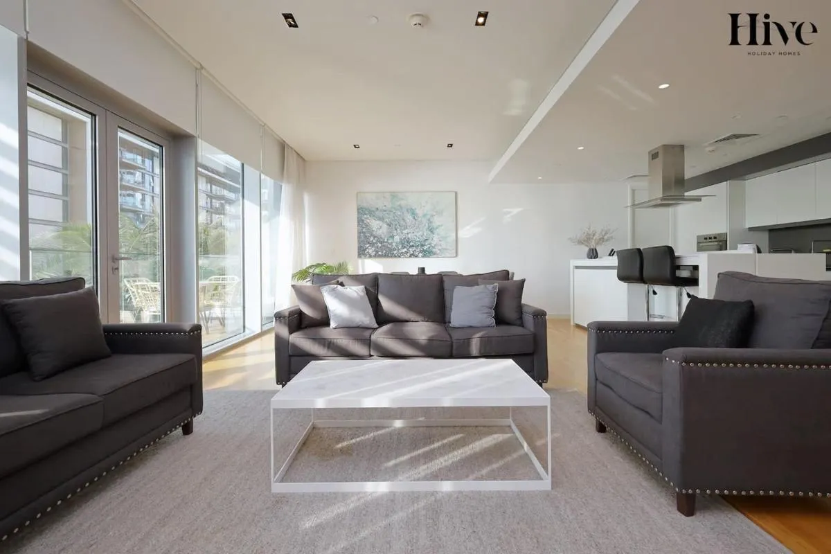 Image 5 of 3 Bedroom with sea views from balcony and all rooms