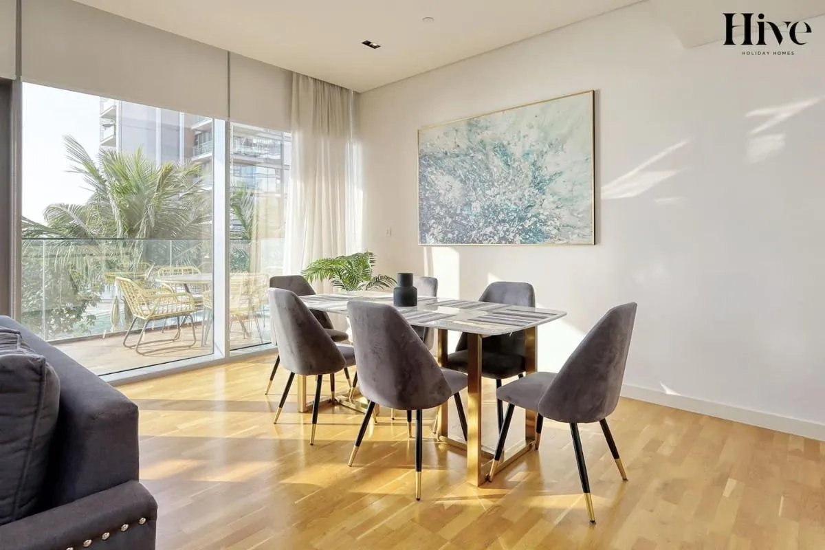 Image 1 of 3 Bedroom with sea views from balcony and all rooms