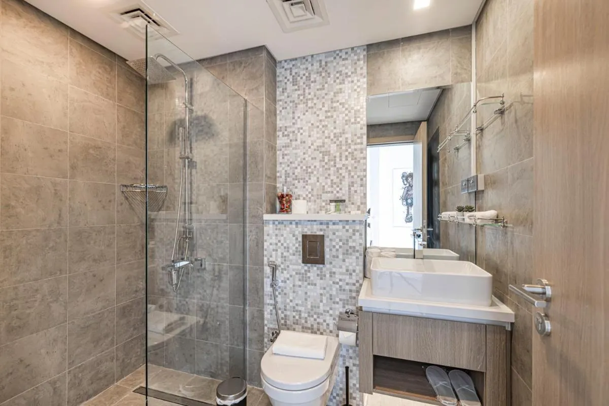 Image 2 of 4 BR Superior Duplex in Stella Maris Marina View