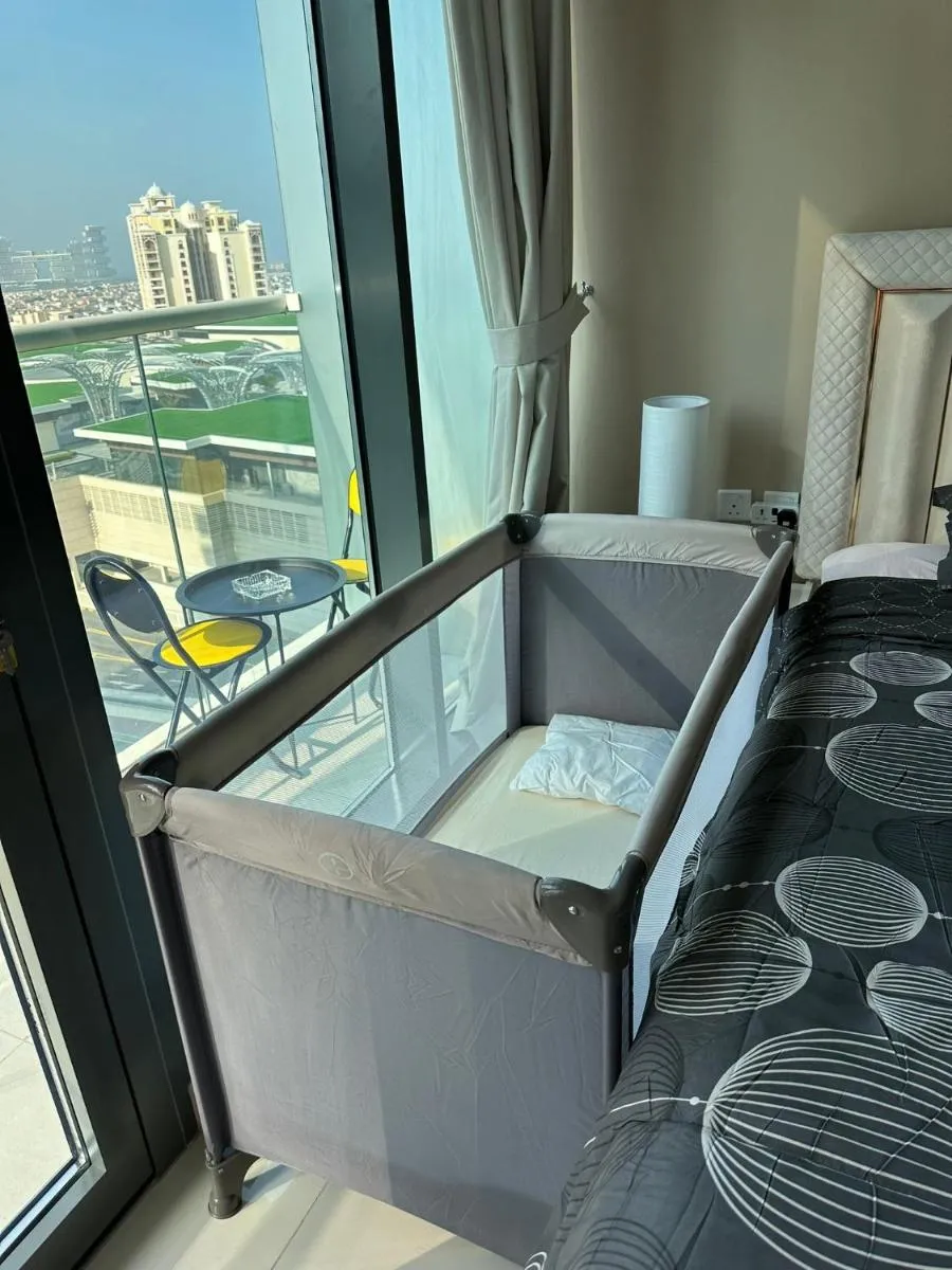 Image 1 of 7 Palm Jumeirah