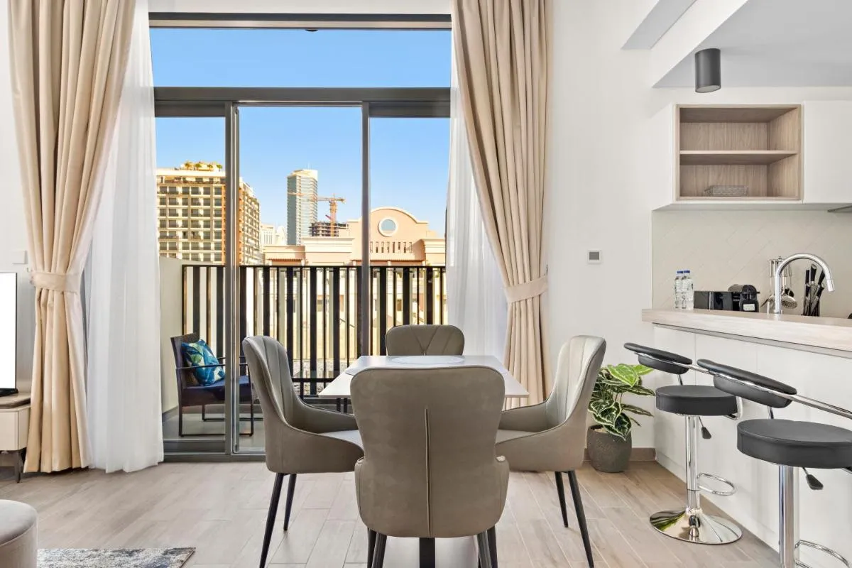 Image 4 of ALiving Classic 1BR Belgravia Square JVC