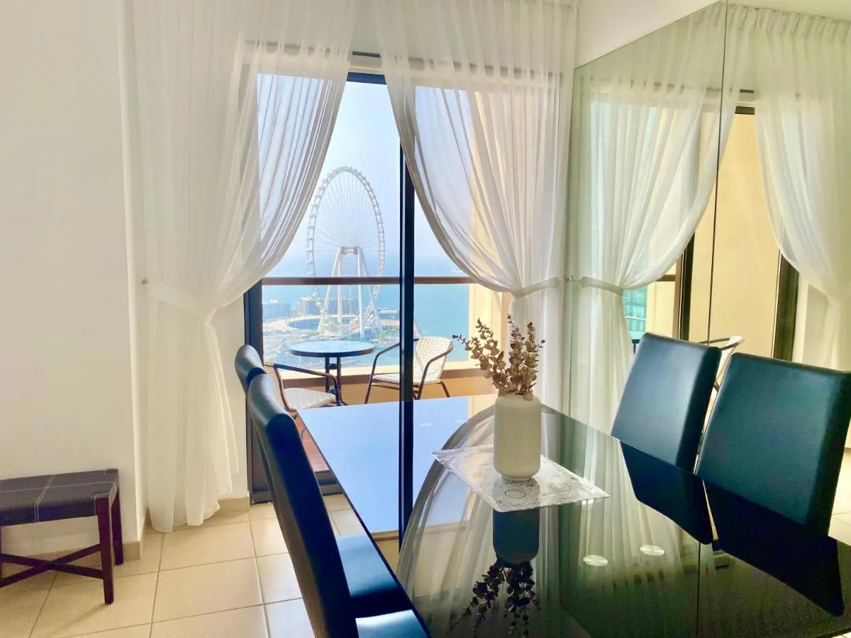 Image 4 of Amazing Sea View 2 bedroom Full Apartment