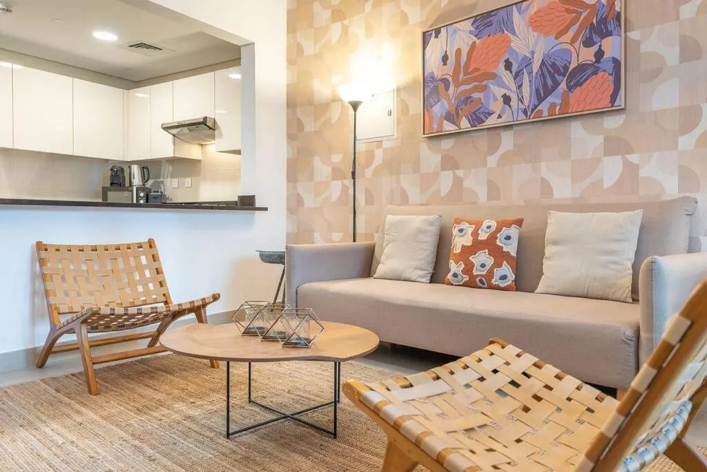 Image 3 of Apartment in Marina with Vibrant Pop Art Accents