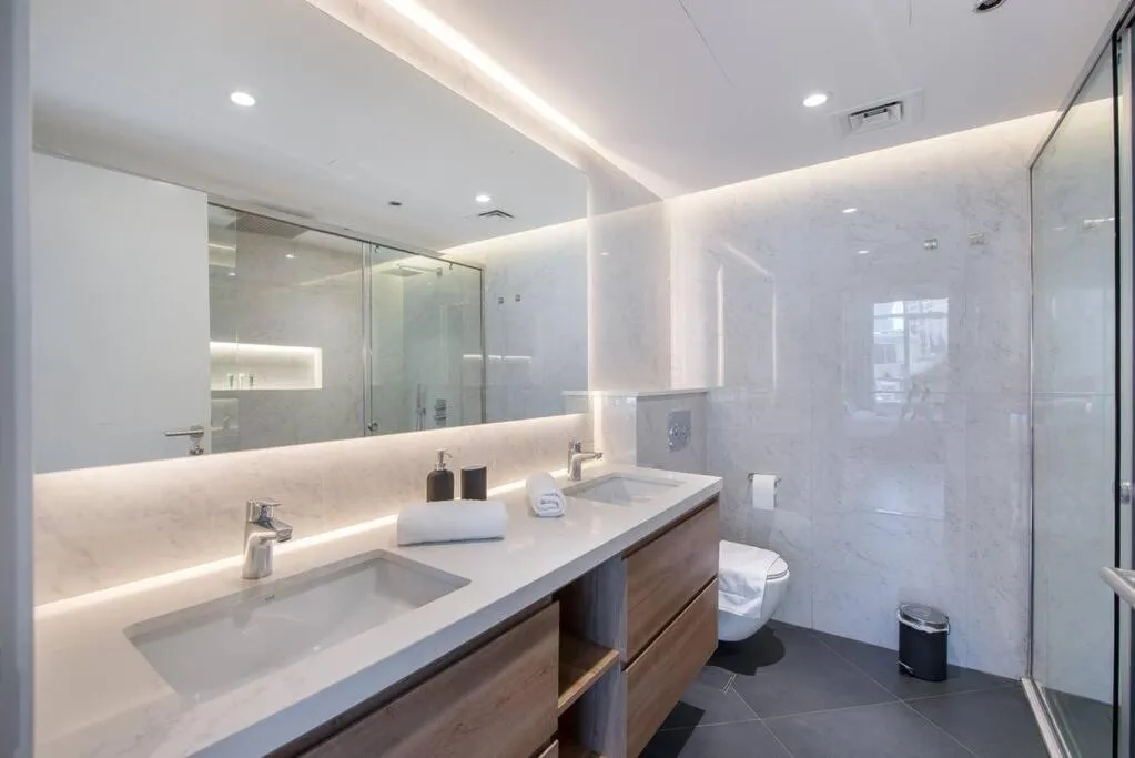 Image 2 of Astonishing 3BDR in the heart of Dubai Marina