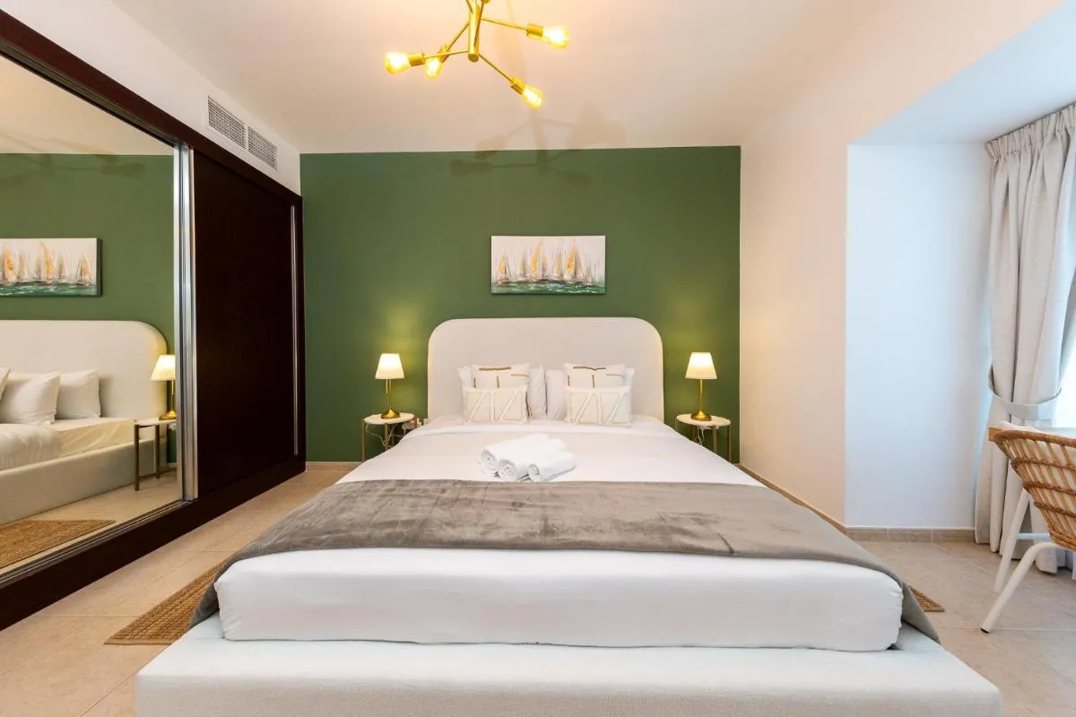 Image 5 of Attractive 1BR with Sea View near Barasti Beach Club