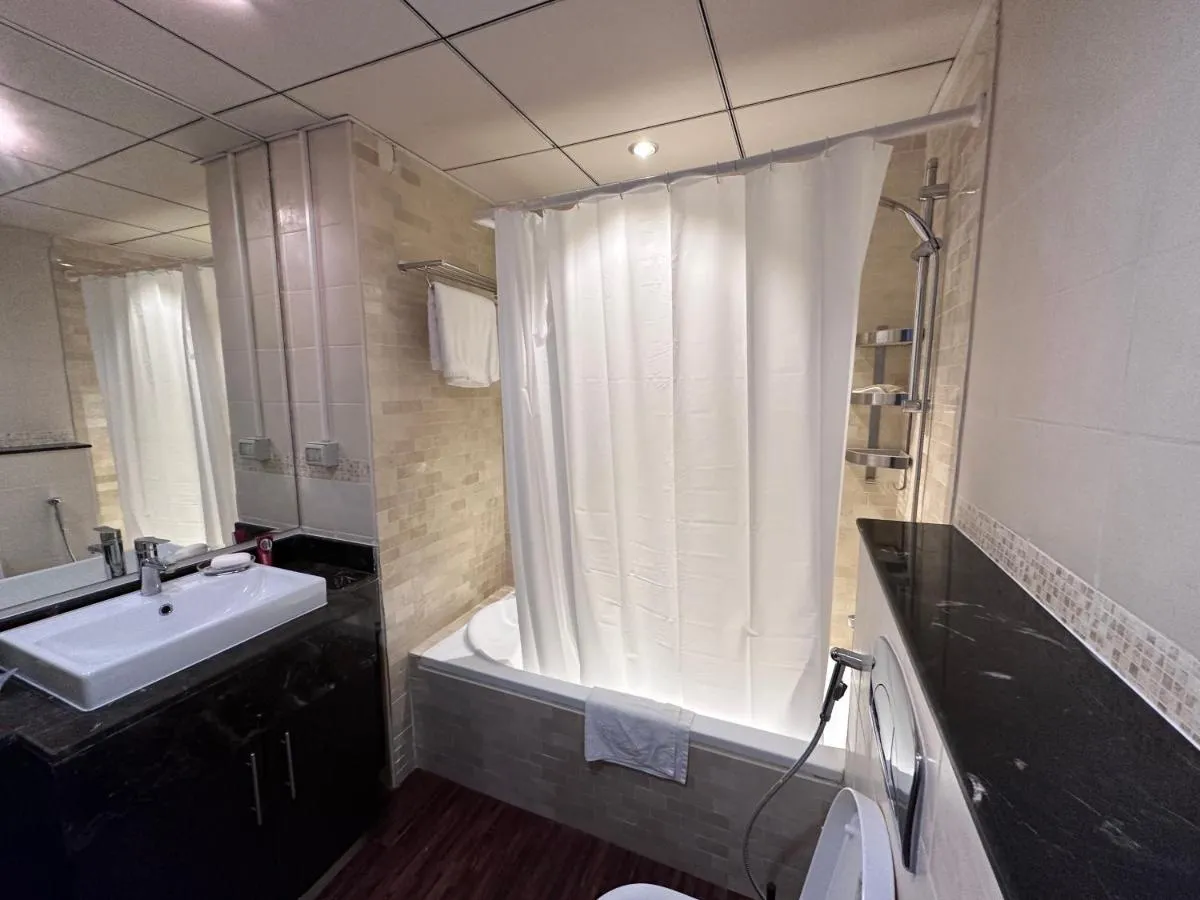 Image 2 of Bay Central- Marina Dubai, One bed room Apartment