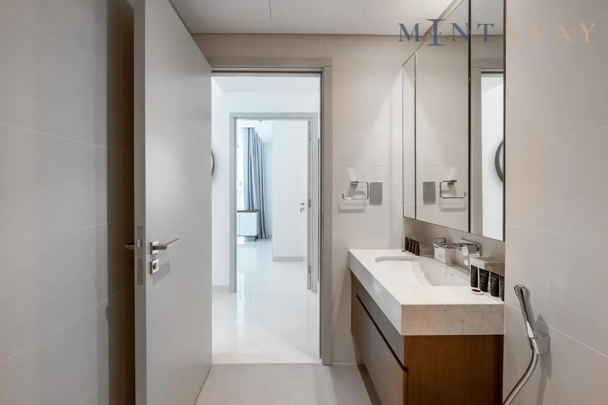 Image 2 of Beach Isle 1, Emaar Beachfront – Mint Stay