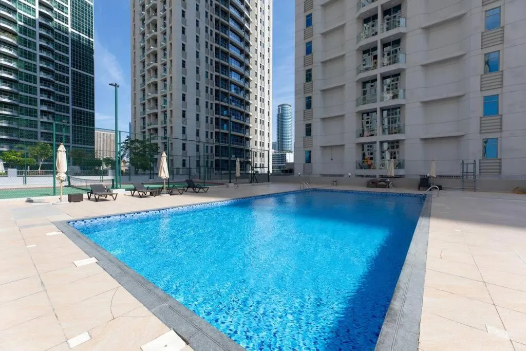 Image 3 of Beautiful 2 BR in Marina Wharf w Waterfront View