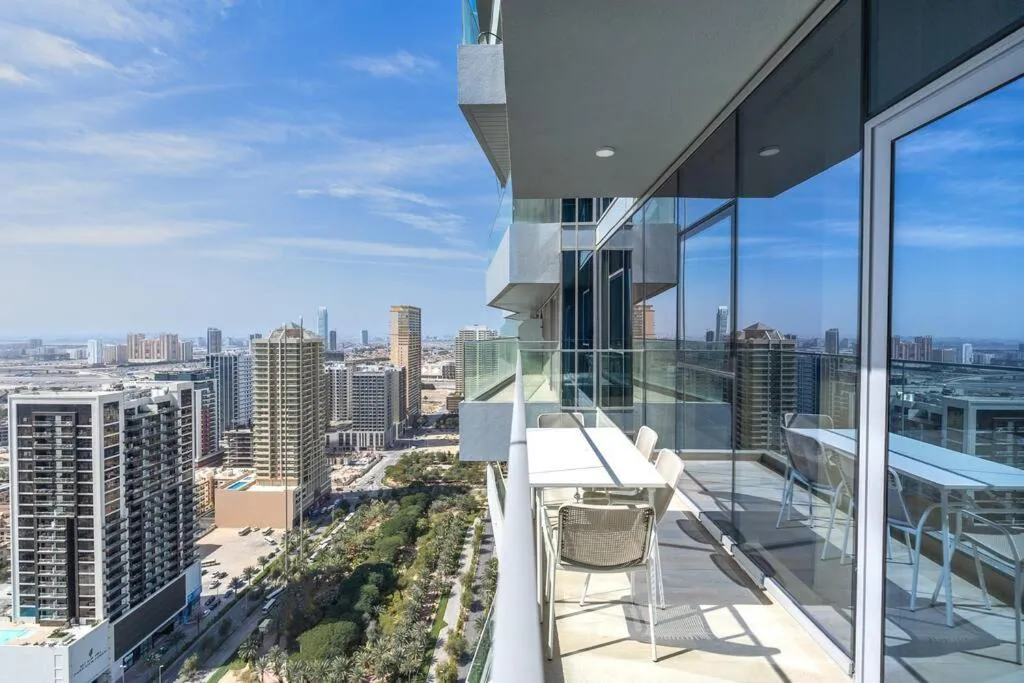 Image 6 of Beautiful Views From 30th Floor & 2BD & Peaceful & Spacious