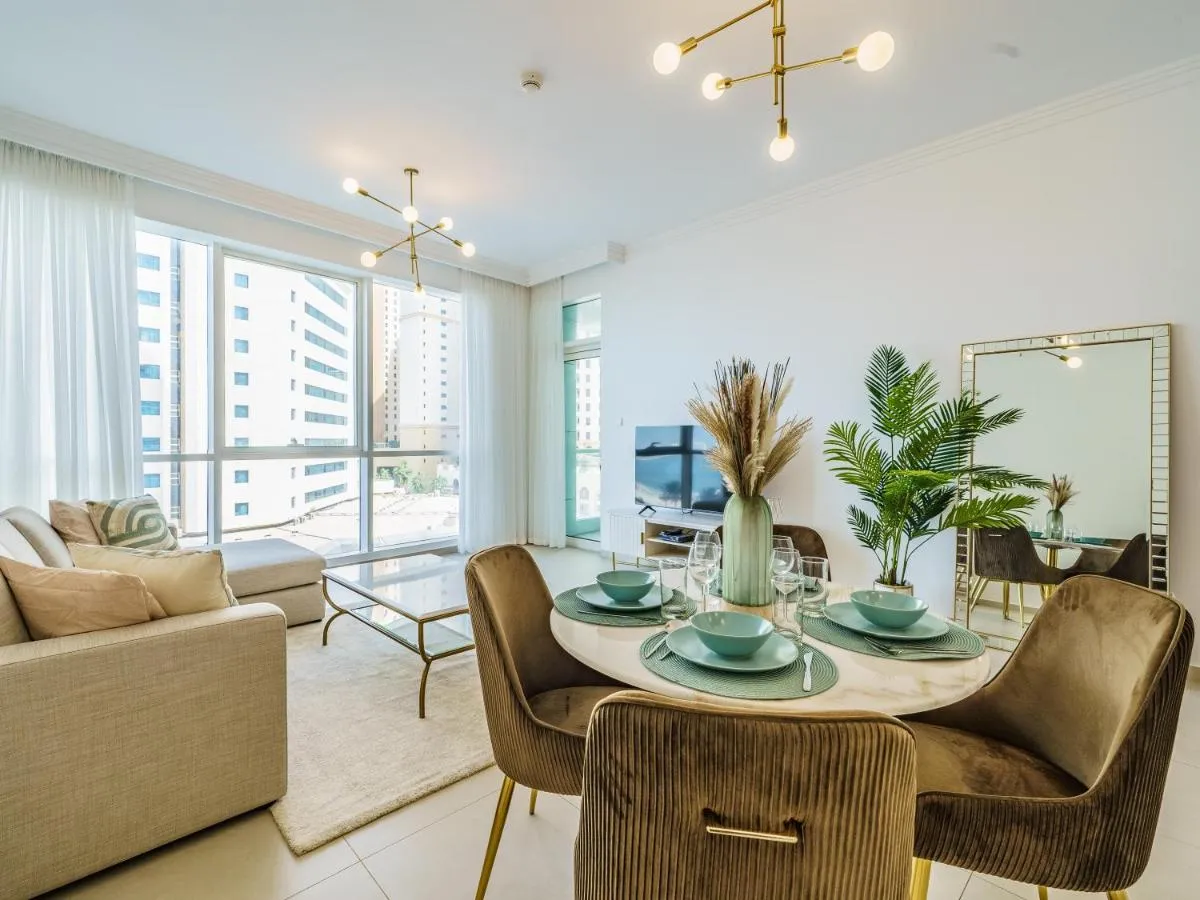 Image 3 of Beautifully Furnished 1BR-Dubai Eye View and Private Beach Access