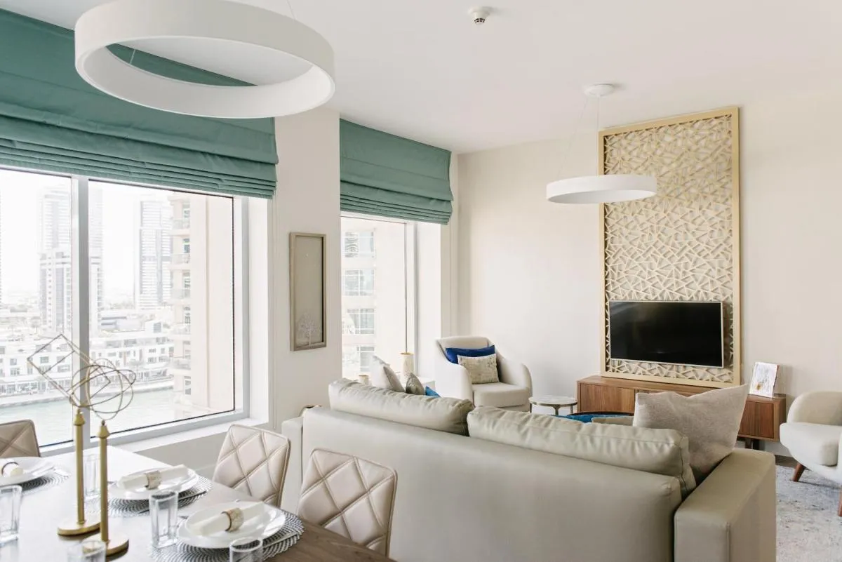Image 4 of Boutique Living – Park Island
