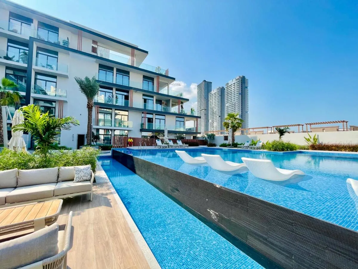 Image 3 of Brand New Luxury 1 Bedroom Apartment
