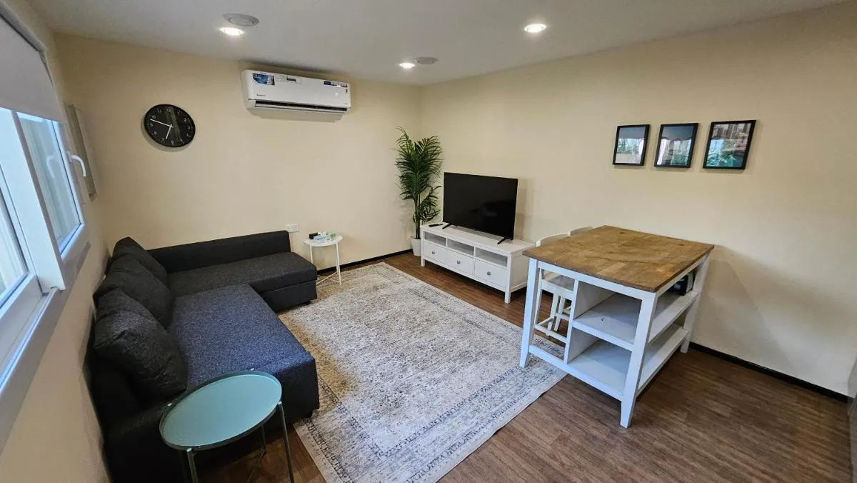 Image 4 of Bungalow 8 – Luxury 1-Bedroom Guest House in JVT