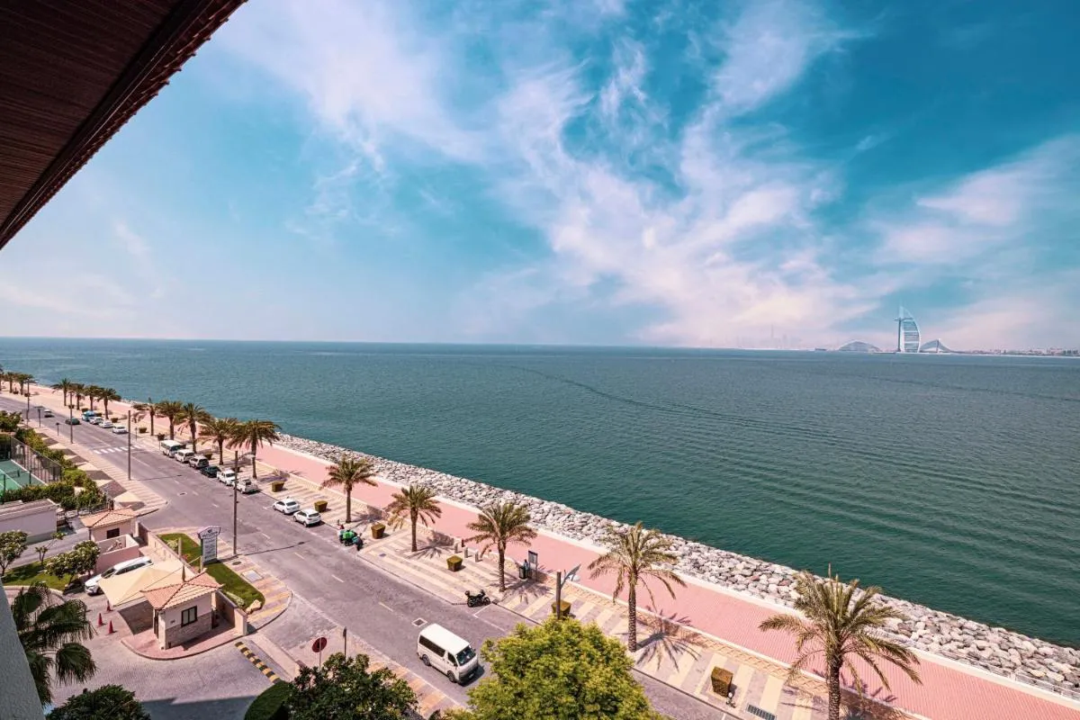 Image 6 of Burj AlArab View 1BR Apartment at Anantara, 5 star Resort
