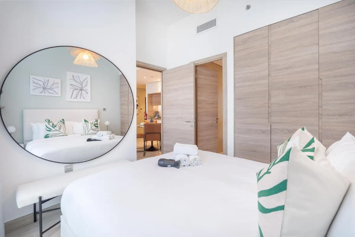 Image 4 of Charming 1 bedroom in Marina!