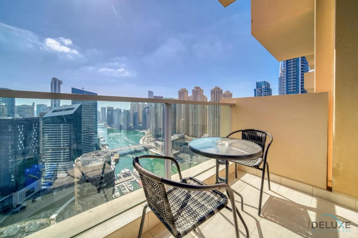 Image 5 of Charming Studio at The Address Residences Dubai Marina by Deluxe Holiday Homes