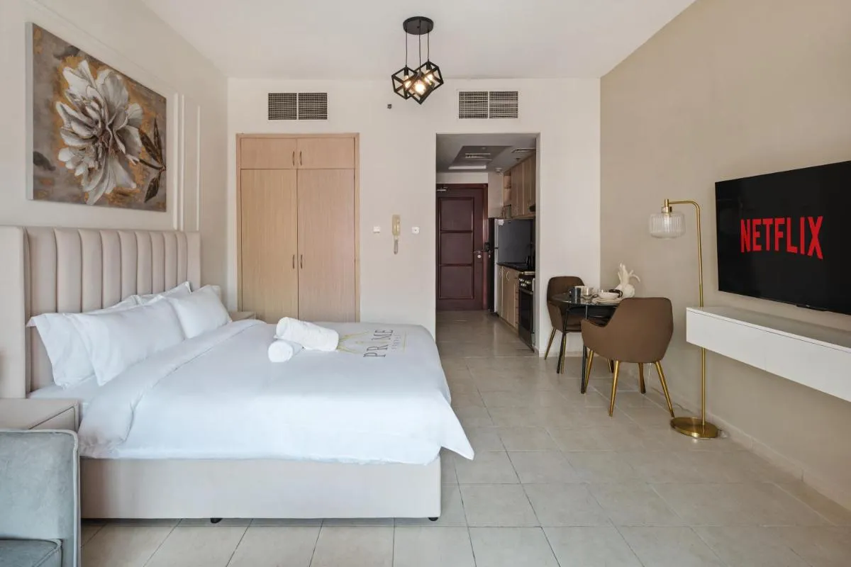 Image 6 of Charming Urban Flat – Dg