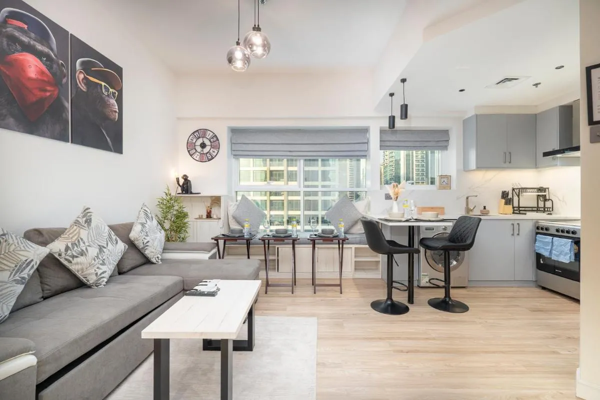 Image 4 of Chic 2-Bedroom Getaway in the Heart of the City