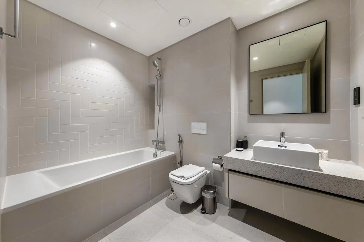 Image 1 of Chic Apartments in Marina Vista Emaar Beachfront
