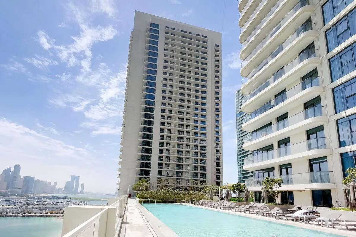 Image 4 of Chic Apartments in Marina Vista Emaar Beachfront