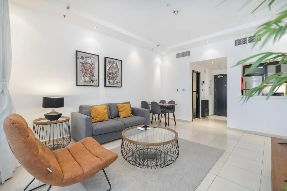 Image of Chill beach pad perfect for 4 guests