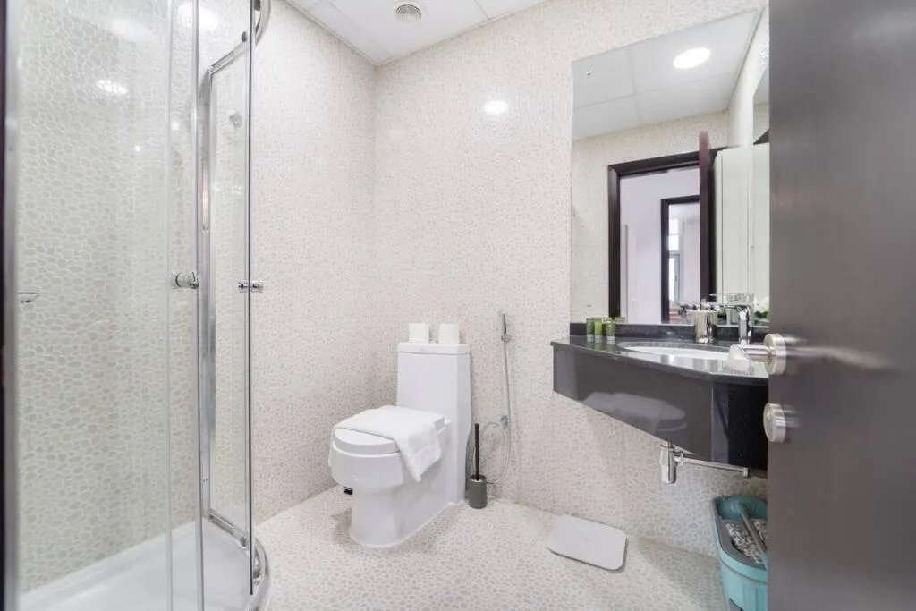 Image 2 of Classic Studio With Dubai Marina View