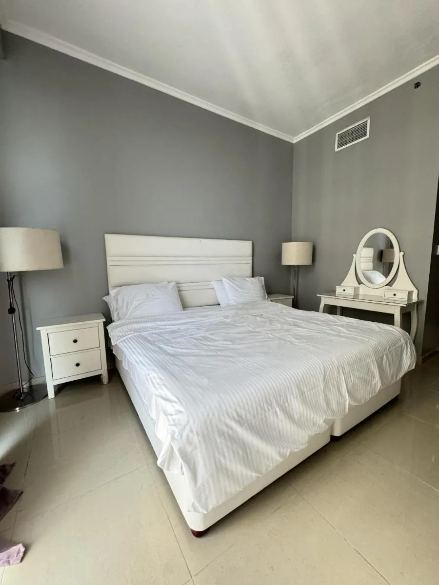 Image 1 of Comfortable, Spacious 1bd In Dubai Marina