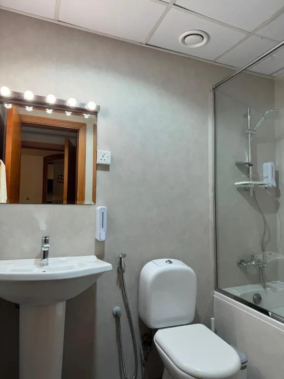 Image of Comfy Spacious 1-bedroom apartment