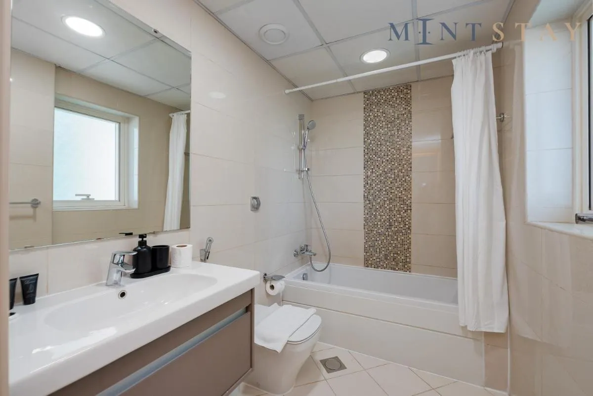 Image 2 of Continental Tower, Dubai Marina – Mint Stay