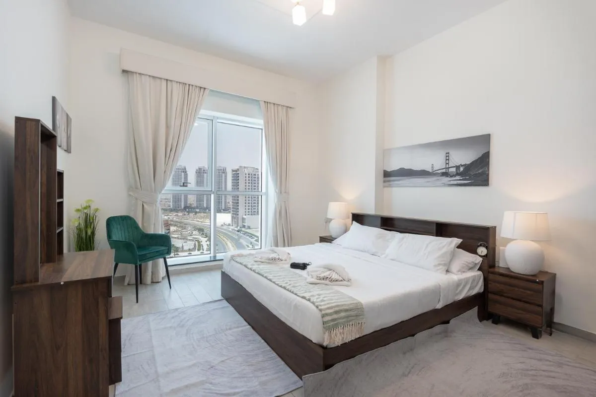 Image 1 of Cool 2 bed in Science Park with Balcony