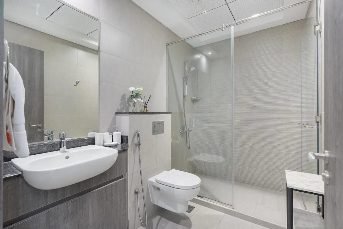Image 2 of Cool 2 bed in Science Park with Balcony