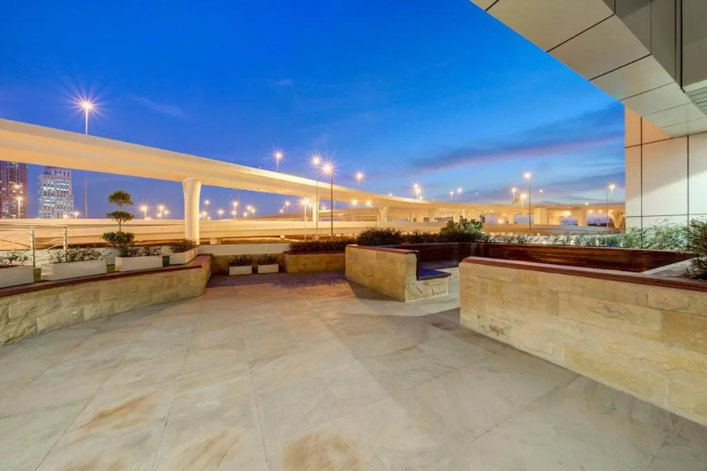 Image 5 of Cool Dubai Stay Stunning 2BR in Dubai Marina