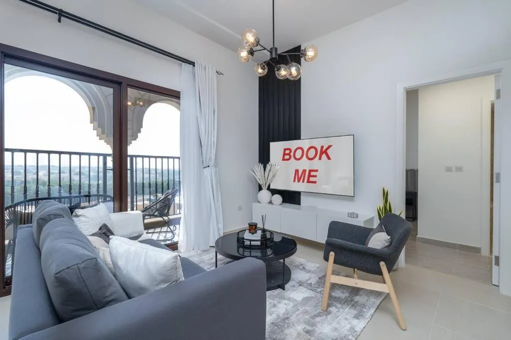 Image 5 of Cool and Spacious 1-BR Urban Retreat!