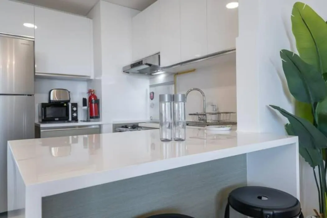 Image 2 of Cool and Spacious 1-BR Urban Retreat!
