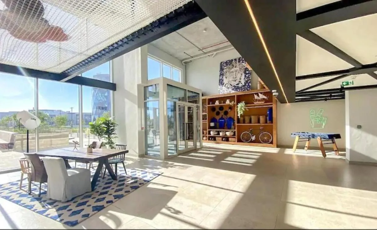 Image 4 of Cosy 2 Bedroom Apartment opposite Dubai Hills Mall