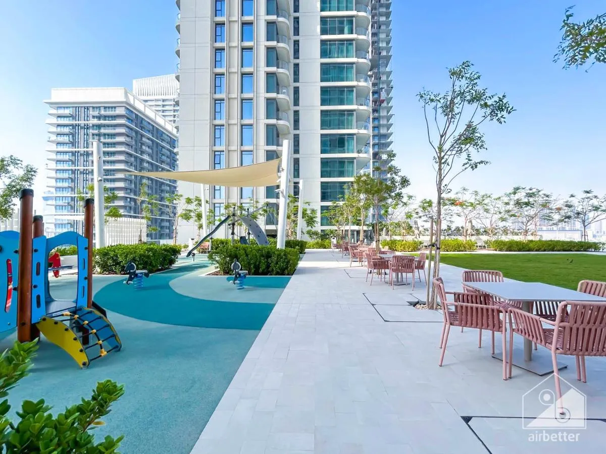 Image 6 of Cozy Beachfront 2B & Balcony in Marina Vista