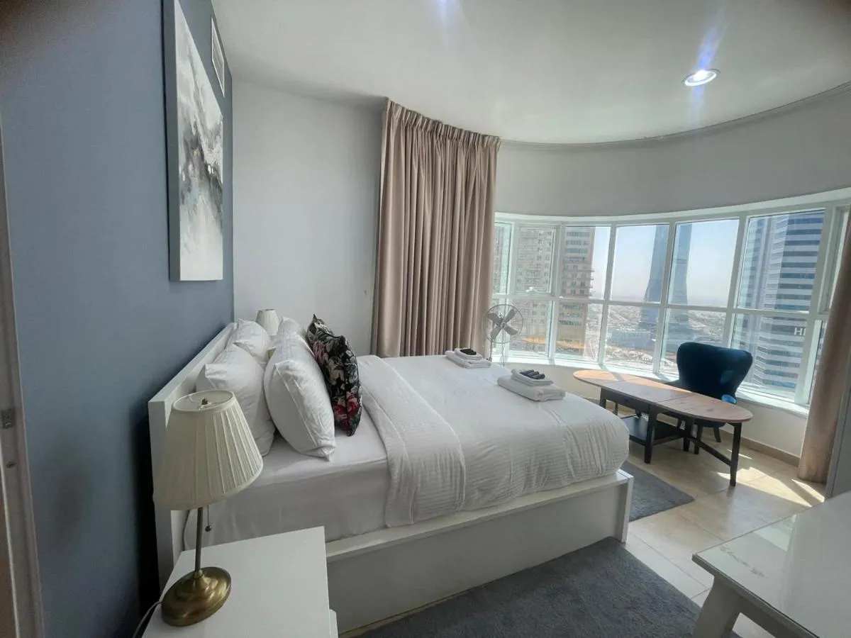 Image 1 of Cozy, Compact, Equipped Studio, 8 Mins From Metro