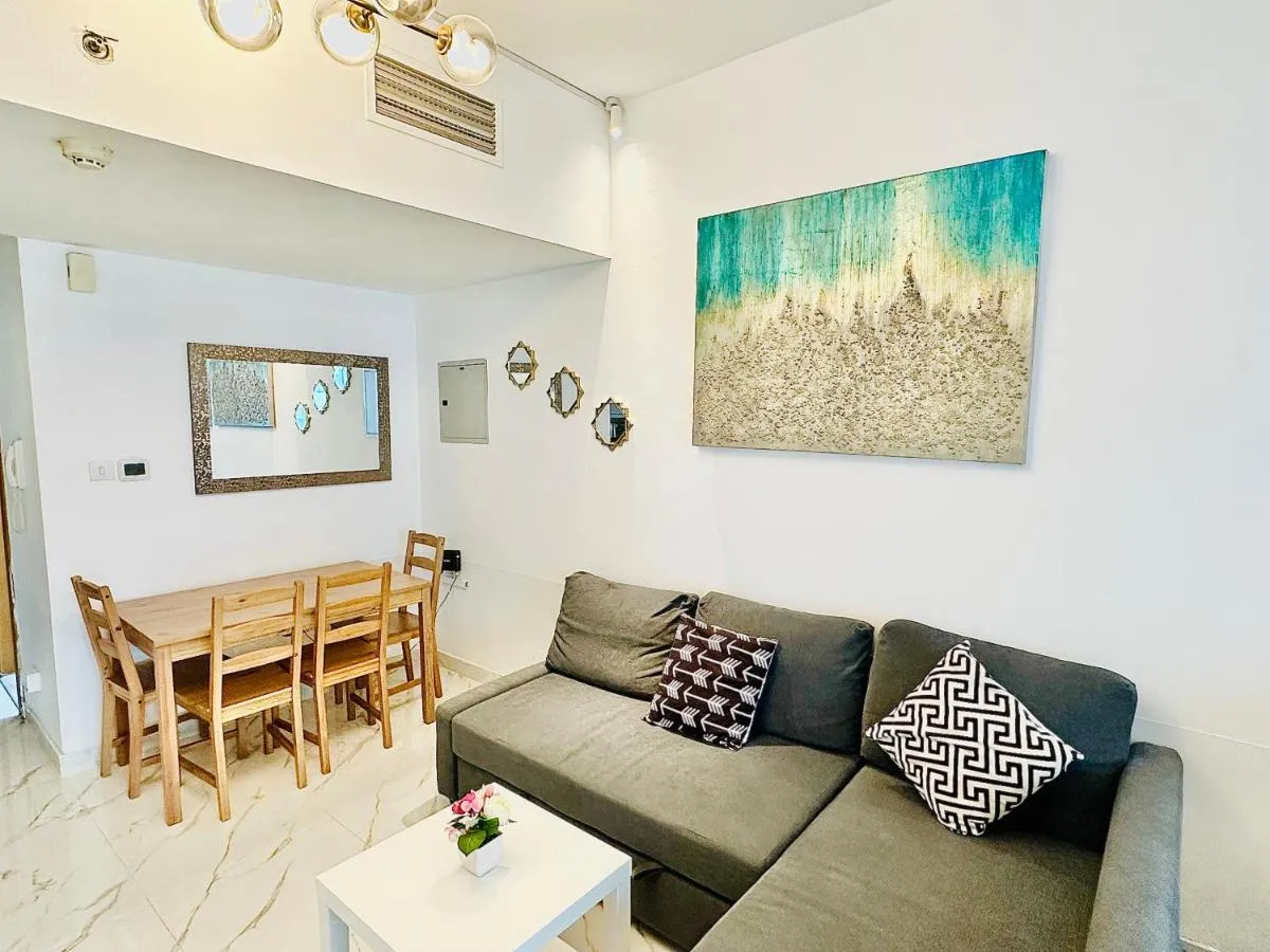 Image 3 of Diamond Crown – Studio Holiday Apartment in Dubai Marina