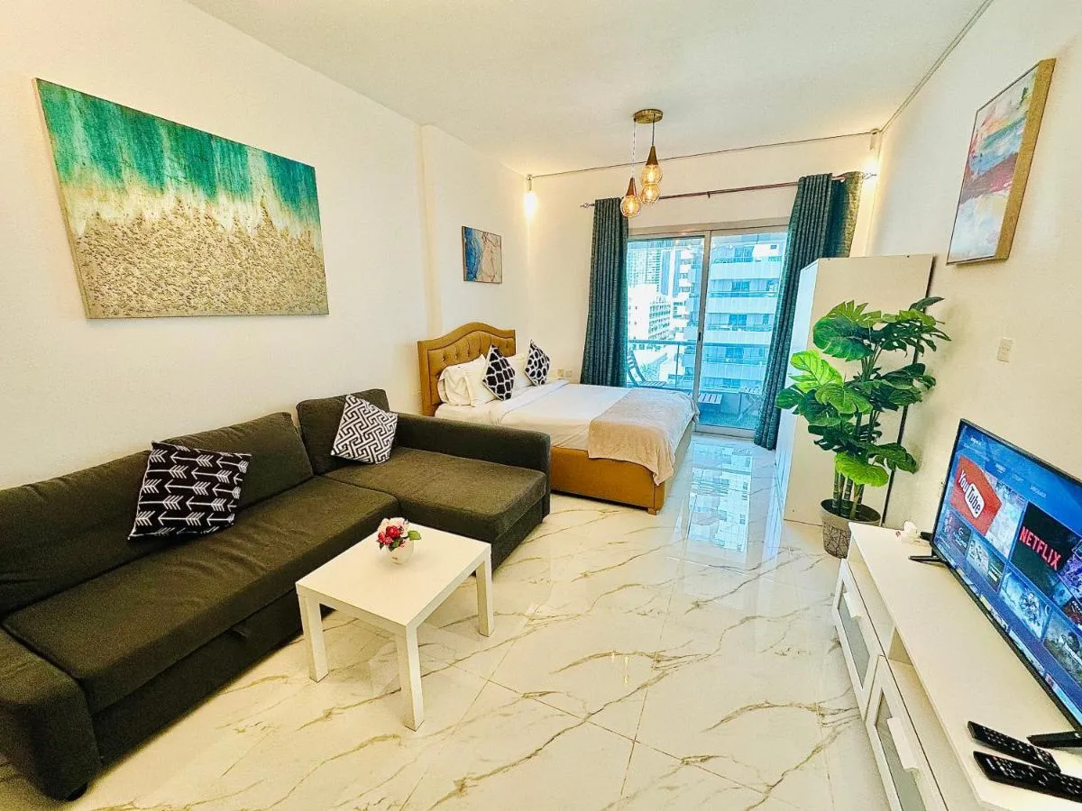 Image 4 of Diamond Crown – Studio Holiday Apartment in Dubai Marina
