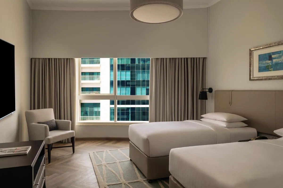Image 3 of Dubai Marriott Harbour Hotel And Suites