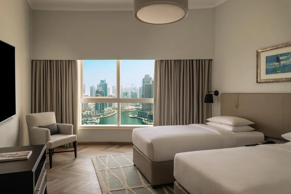 Image 4 of Dubai Marriott Harbour Hotel And Suites