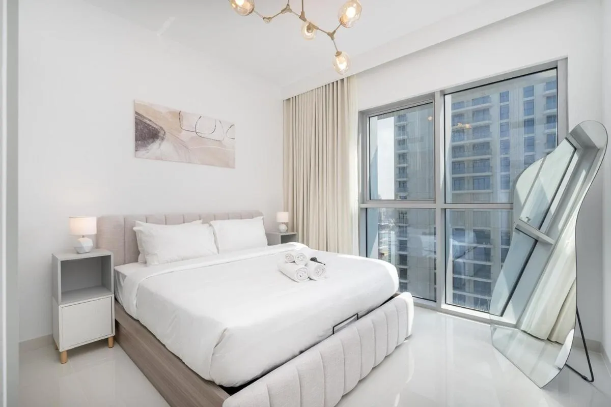 Image 2 of Elegant 1-bedroom flat for 4 in EMAAR Beachfront
