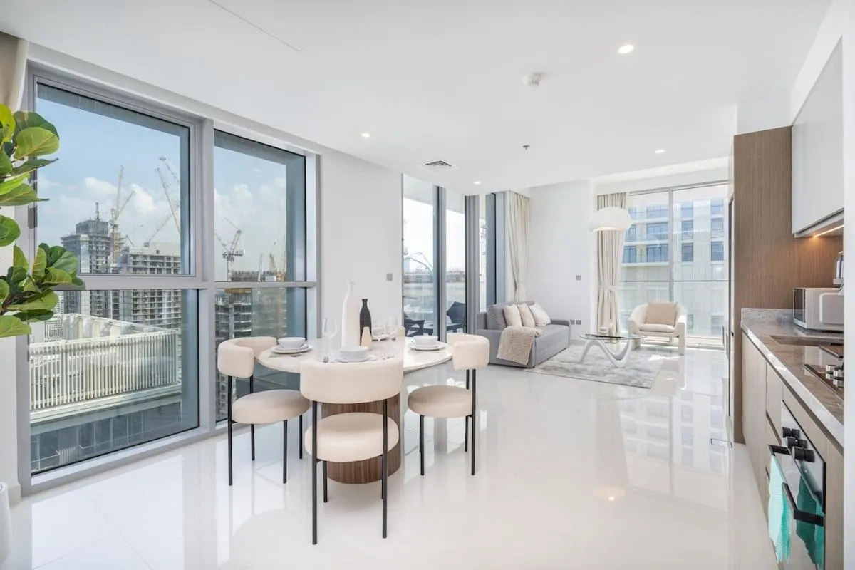 Image 1 of Elegant 1-bedroom flat for 4 in EMAAR Beachfront