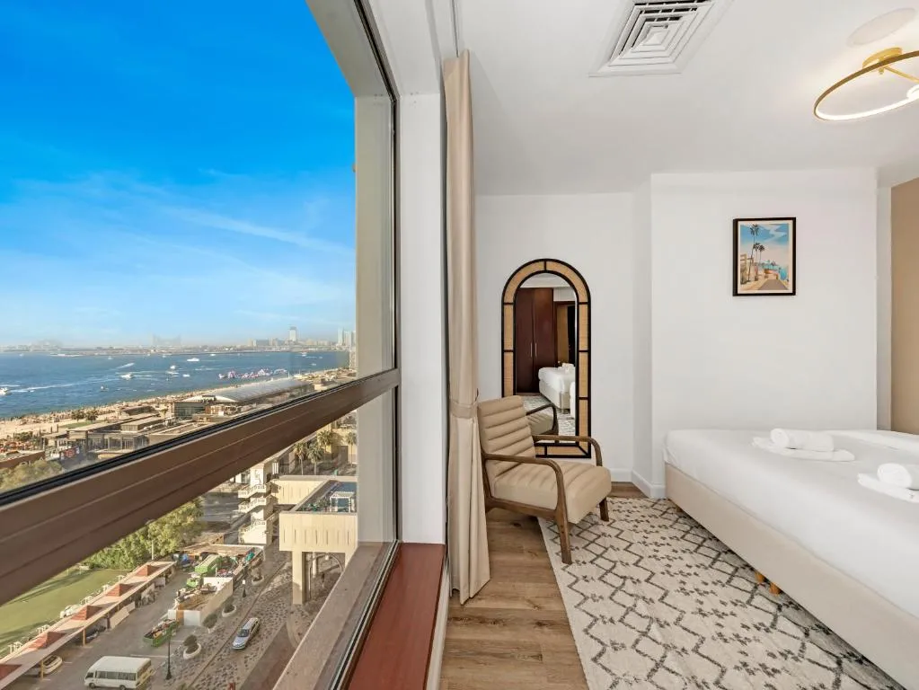 Image of Elegant Dubai Eye Beach Retreat